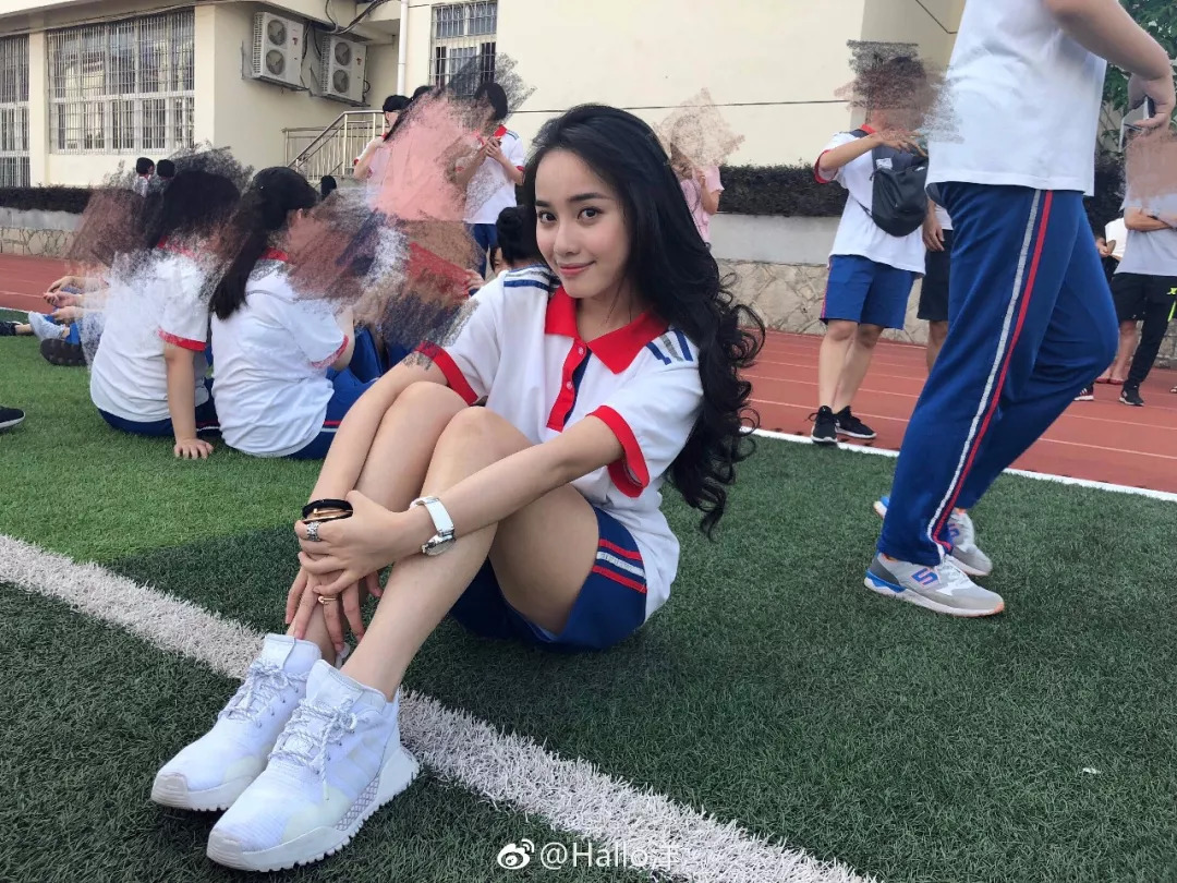 每日大赛社区_：高清在线观看